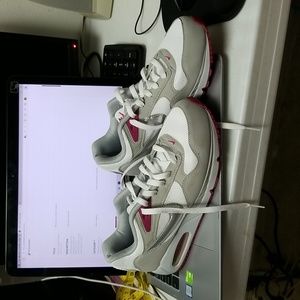 Nike Air sz.10.5 US.  White mesh, Grey and Silver vinyl trim, red logos and sole